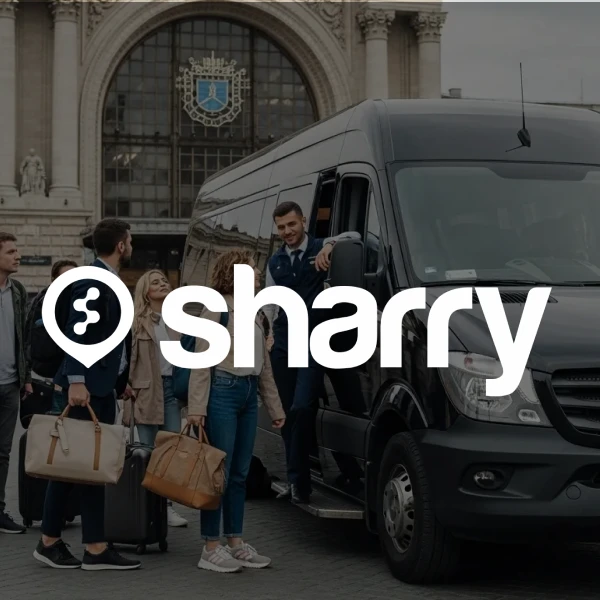 логотип і назва компанії Sharry на фоні чорної маршрутки, в котру сідають люди